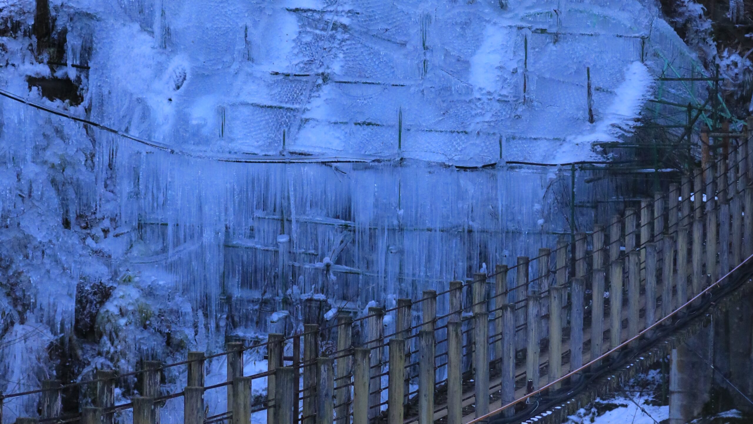 尾内（おのうち）渓谷の氷柱